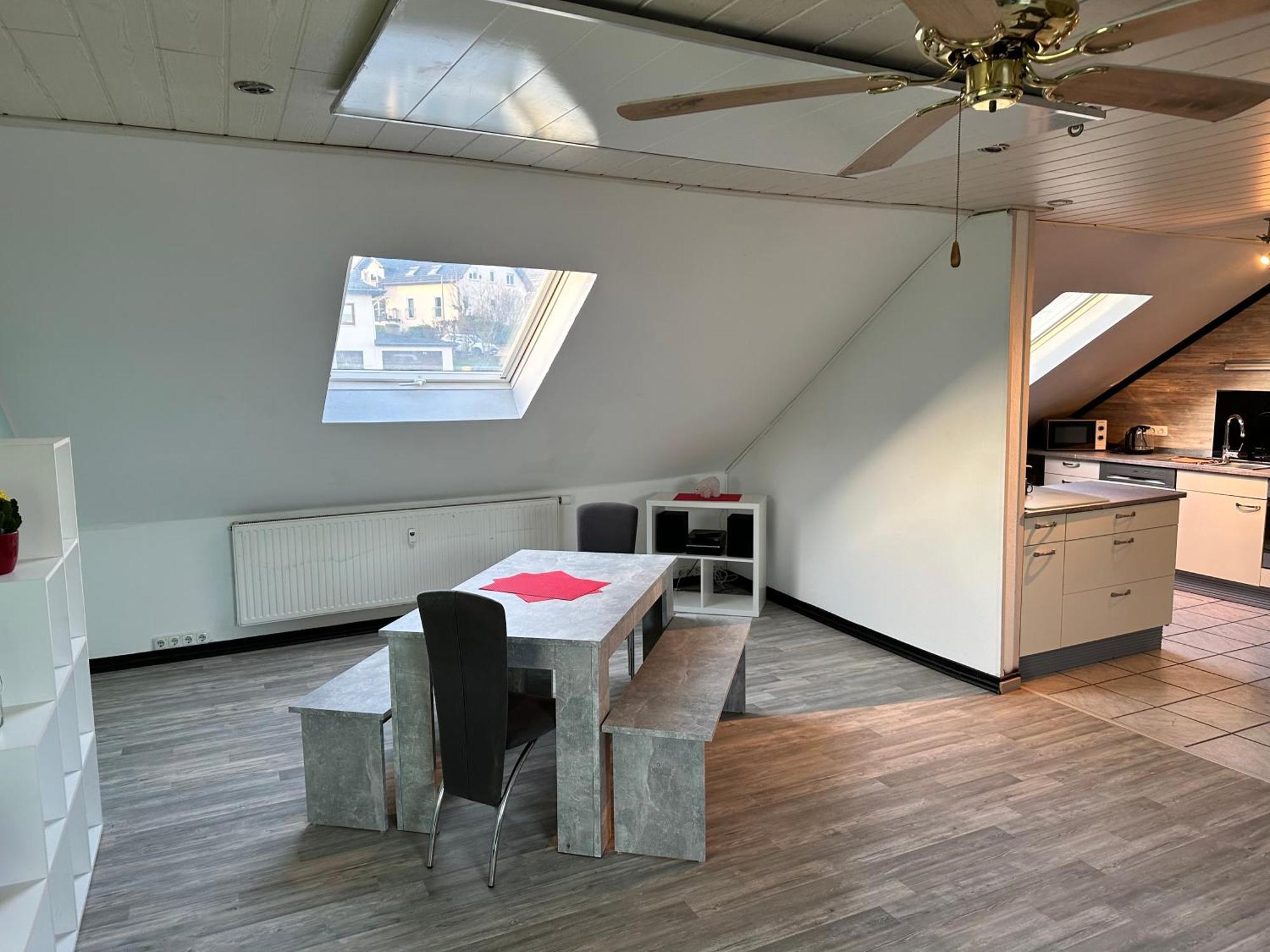 Monteurwohnung - Ferienwohnung Naehe Limburg An Der Lahn Flacht Ngoại thất bức ảnh